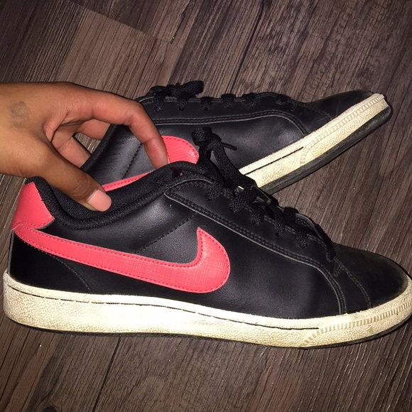 Shoes, worn a few times - Picture 2 of 2